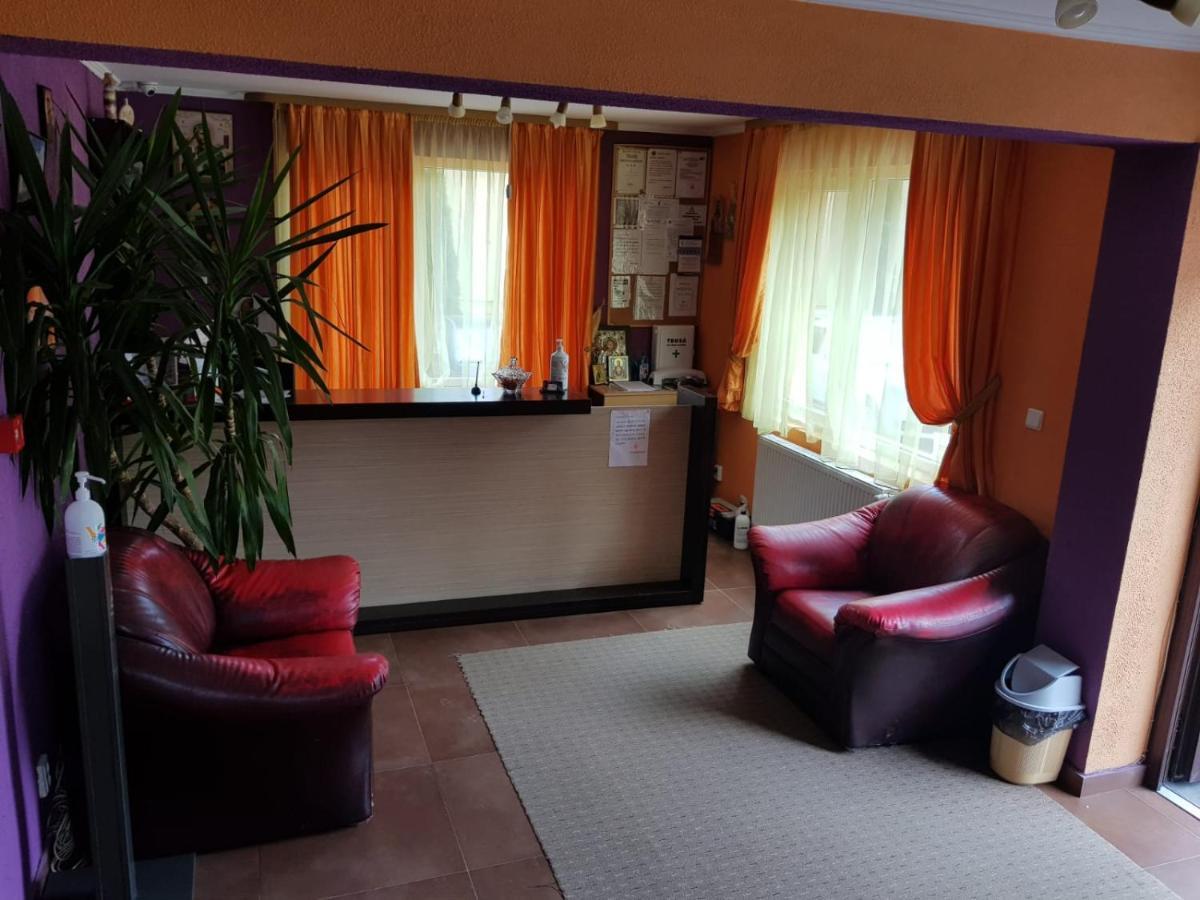 Hotel Iri Buşteni Dış mekan fotoğraf