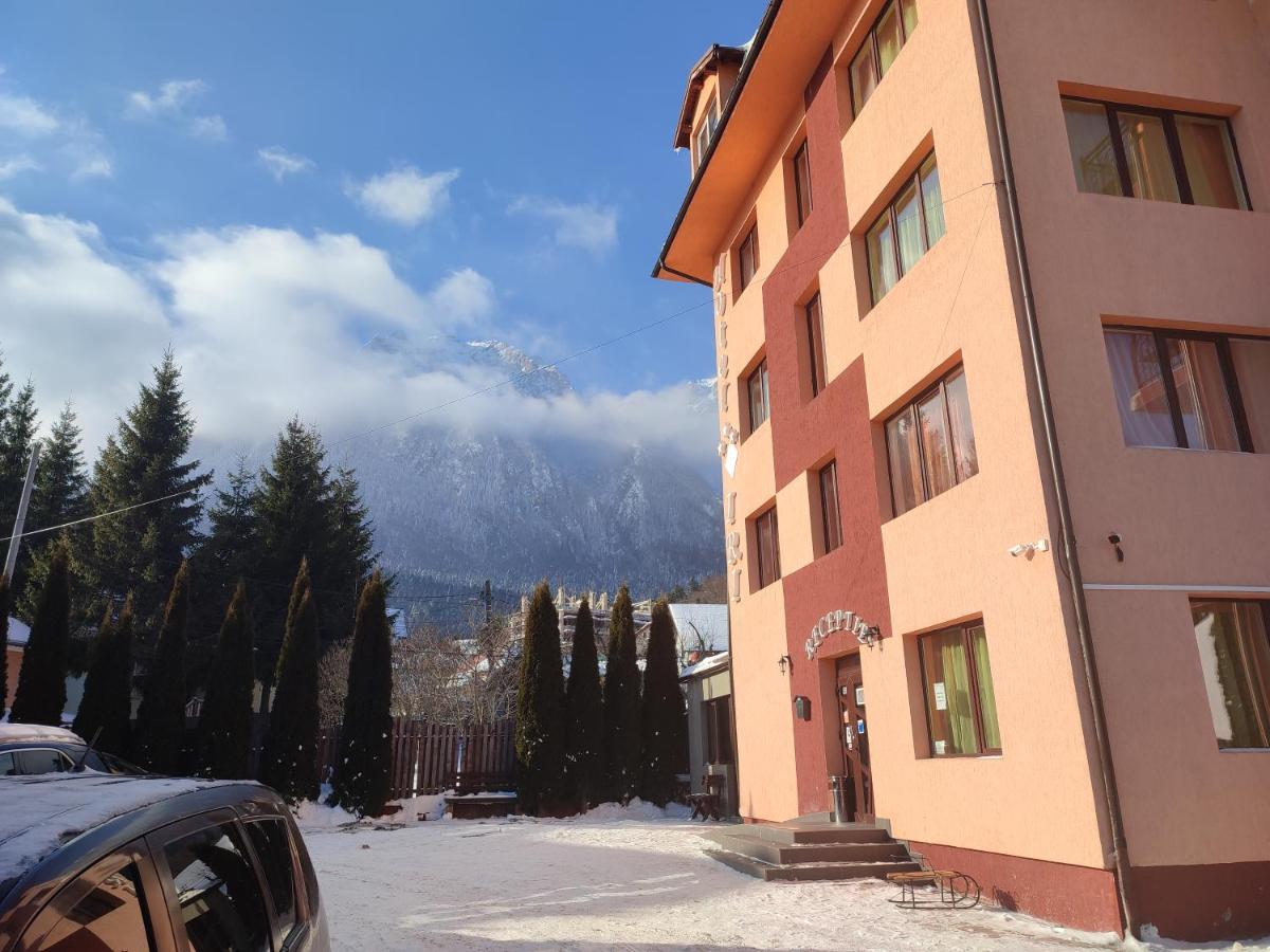 Hotel Iri Buşteni Dış mekan fotoğraf