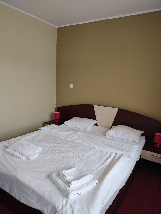 Hotel Iri Buşteni Dış mekan fotoğraf