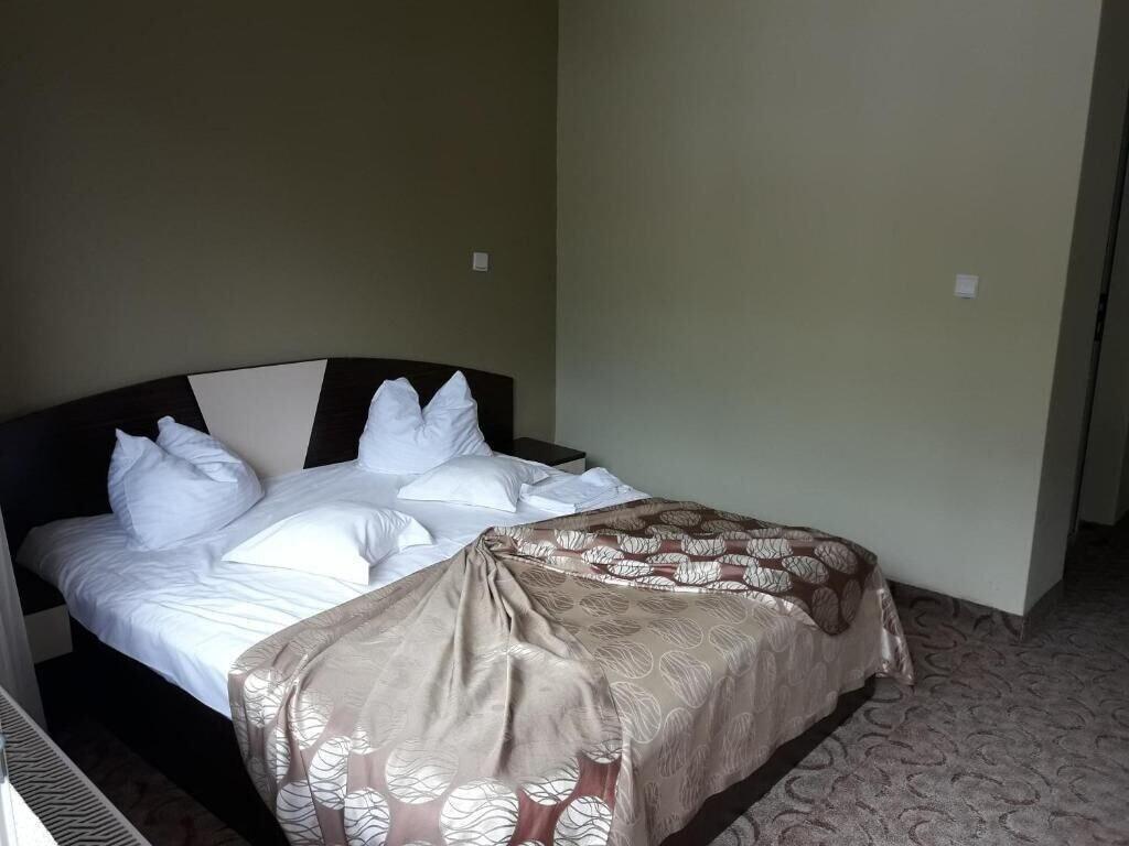 Hotel Iri Buşteni Dış mekan fotoğraf